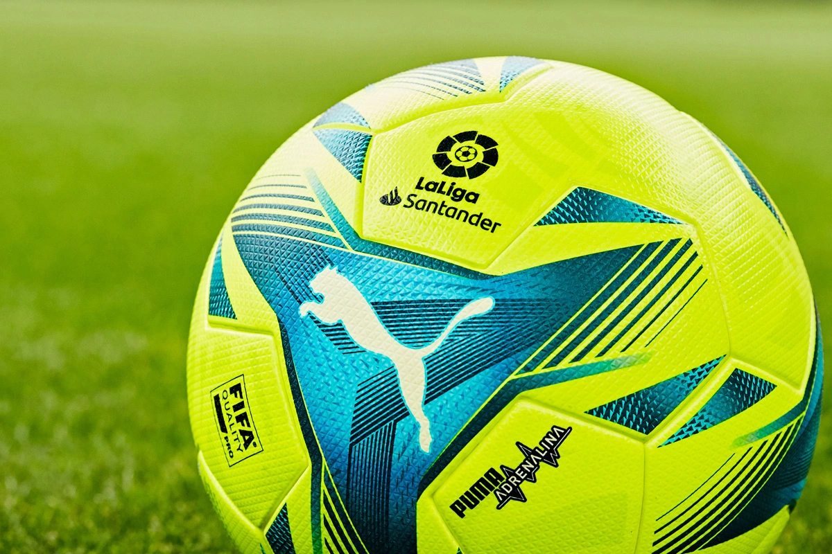 混团世界杯，孙颖莎真的好，把吉祥物送给了小妹妹，期待她的下次比赛（混团世界杯：孙颖莎暖心将吉祥物赠给小妹妹，期待她的下一场比赛）