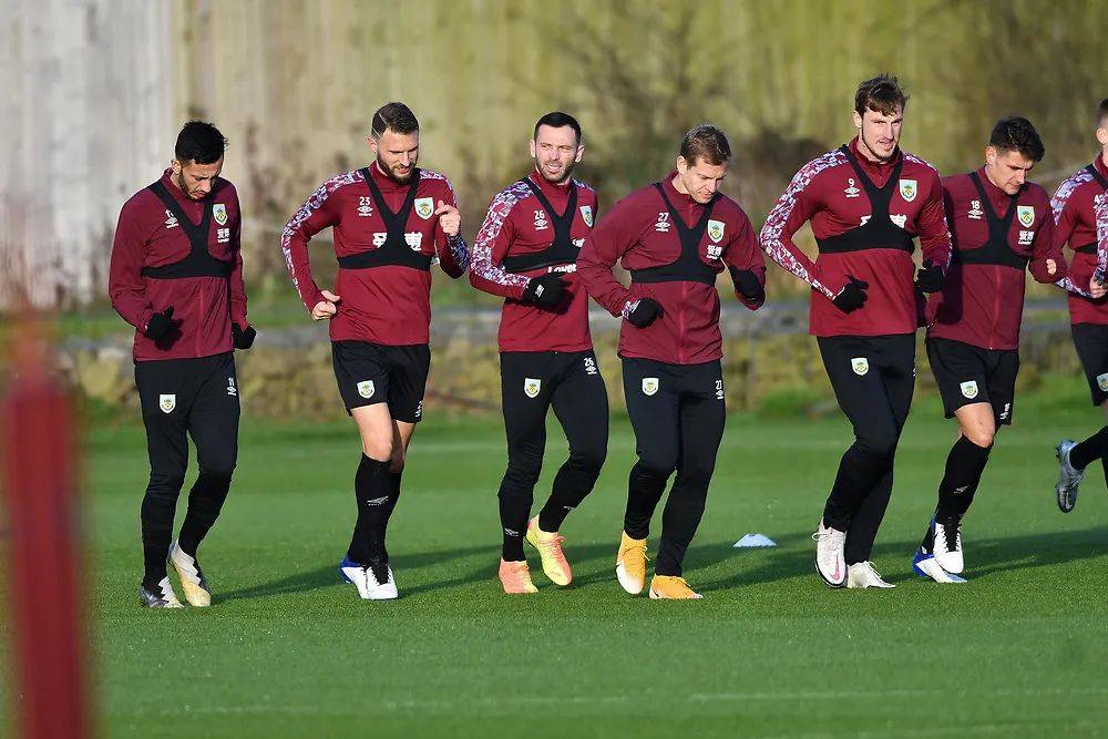 本坦库尔告别孙兴慜：热刺见证了你从少年成长为传奇的全过程（本坦库尔致敬孙兴慜：热刺见证你由少年蜕变为传奇）