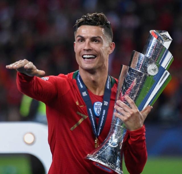 内马尔没来，苏亚雷斯要走？只剩下梅西！MSN重组失败！（内马尔缺席，苏亚雷斯或离队？只剩梅西，MSN重组无望！）