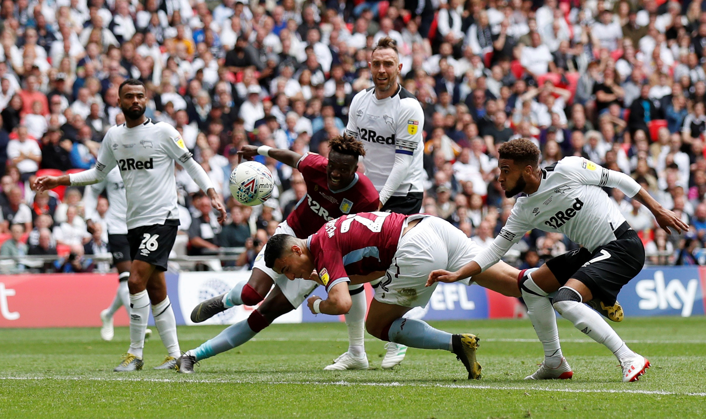 NBA球队战术解析：勇士防守新打法,（NBA战术解读：勇士防守革新之道）